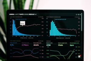 How to become a Data Scientist – A complete career guide