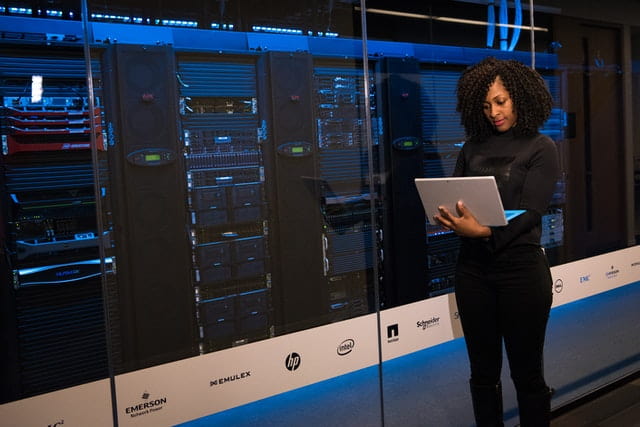 How to become a database administrator Career Guide