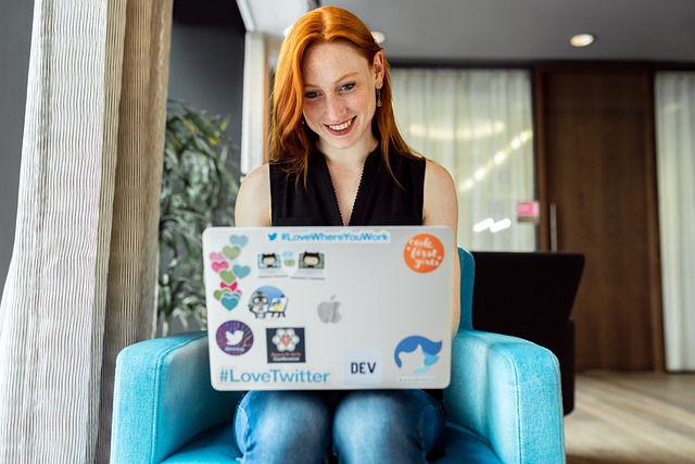 What are the Features and Benefits of C Programming Language